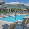 Отель Steps From the Seagrove Beach - Gulf Views - Sleeps 10 - Community Pool, фото 16