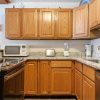 Отель Riverside Condos D01 by Avantstay Condo Close To Downtown, Town Park & Ski Lift #8, фото 3