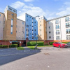 Отель BEST PRICE!Superb City Centre 2bd Apartment, 1 Double bed, 2 Singles or Superking, Sofabed, Smart TV, фото 1