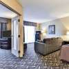 Отель Comfort Inn & Suites Ambassador Bridge, фото 5