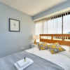 Отель Xscape View Apartment With Balcony, фото 6
