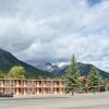 Отель Canadas Best Value Inn & Suites Fernie, фото 20