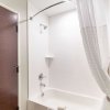 Отель Comfort Suites Humble Houston IAH, фото 8