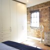 Отель Open Plan Flat in East London, фото 7