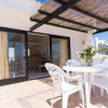 Отель Las Flores 5 - Two Bed, фото 10