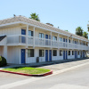Отель Motel 6 Coalinga, CA - East, фото 1