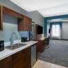 Отель La Quinta Inn & Suites by Wyndham Louisville NE/Old Henry Rd, фото 28