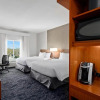 Отель Fairfield Inn & Suites by Marriott St Petersburg North, фото 5