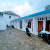 Отель RedDoorz Syariah Plus near Jatiwarna Toll Gate, фото 9
