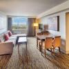 Отель DoubleTree by Hilton Toronto Airport, фото 2