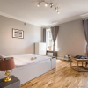 Отель White Residence 4rooms - City Center, фото 33