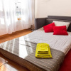 Отель Francos Relaxing Apartment by the metro, фото 1