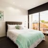 Отель RENEE, 4BDR North Melbourne House, фото 5