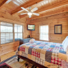 Отель Black Bear Hideaway 3 Bedroom Home with Hot Tub, фото 2