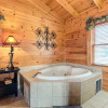 Отель Serenity Peak 3 Bedroom Home with Hot Tub, фото 2