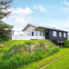 Отель Cozy Holiday Home in Rømø near Beach, фото 1