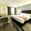 Отель Red Carpet Inn & Suites, фото 10
