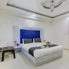 Отель Collection O 701254 Hotel Golden Blue, фото 3