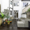 Отель Gorgeous 4-bed Home With a Fireplace and Terrace, фото 1
