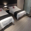 Отель Thank Inn Plus Hotel sichuan chengdu chongzhou city jinduhui times tianjie, фото 1