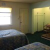 Отель Iris Motel - Mount Pleasant, фото 3