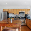 Отель Rittenhouse Retreat with Roof Deck, фото 8