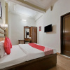 Отель OYO 26837 Hotel White House, фото 5