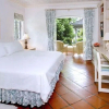 Отель Emerald Beach 2 - Villa Allamand, фото 13