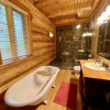 Отель Luxury Log Chalet | Pool + Private HotTub | Ski In/Out | Overlooking Greywolf GC, фото 8