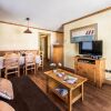 Отель Cozy Apartment, at Just 300 m. From the Slopes in Tignes, фото 4