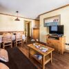 Отель Cozy Apartment, at Just 300 m. From the Slopes in Tignes, фото 11
