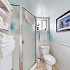 Отель The Surf Cottage 2 Bedrooms 1 Bathroom Home, фото 3