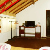 Отель OYO 438 Cemara's Homestay, фото 25