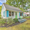 Отель Darling Cottage ~ 1 Mi to Lake Erie Beach!, фото 16