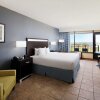 Отель DoubleTree Resort by Hilton Myrtle Beach Oceanfront, фото 2