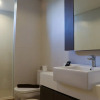 Отель Elegant And Spacious 2Br At Apartment Simprug Park Residences, фото 14
