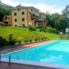 Отель Blue Lake Apartment With Pool and Lake View, фото 1