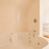 Отель Monroe House Executive Suites, фото 15