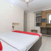 Отель OYO 30274 Temple City Guest House, фото 2