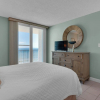 Отель Great Location - Seagrove Beach - Heated Pool - Seasonal Beach Chairs, фото 5