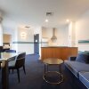 Отель Ramada by Wyndham Diplomat Canberra, фото 2