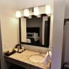 Отель Cobblestone Inn & Suites - Manning, фото 22