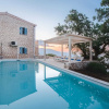 Отель Modern Villa in Vasiliki with Swimming Pool & Hot Tub, фото 15