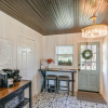 Отель Columbia Cottage w/ Patio: 1 Mi to Downtown!, фото 3