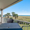 Отель Summer Breeze #25 - Modest Beachfront with views of the Pass! Great Location!, фото 7