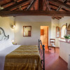 Отель Villa Fratta, sleeps 14 villa with private pool, AC and Wi-Fi close to Cortona-Villa Fratta, фото 1