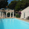 Отель Holiday home with shared pool and 200 m from the beach, Sainte-Maxime, фото 4