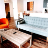 Отель Gorgeous Vacation Rentals in Culver City, фото 17
