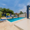 Отель Modern Spacious 4br3ba w Pool Close to Beach, фото 16
