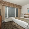 Отель Shilo Inn Suites Hotel - Newport, фото 4